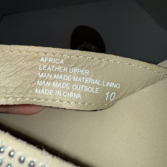 Yellow Box Africa Rhinestone Women's Platform Wedge Taupe Flip Flops Size 10 - Picture 2 of 5